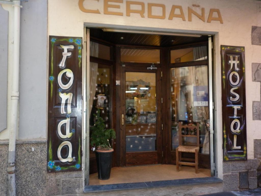 普奇塞达 Fonda Cerdanya酒店 外观 照片